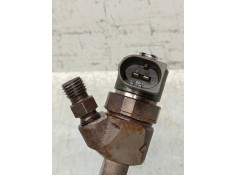 Recambio de inyector para mercedes clase c (w203) sportcoupe c 220 cdi (203.706) referencia OEM IAM 0445110072 A6110700987 BOSCH 2