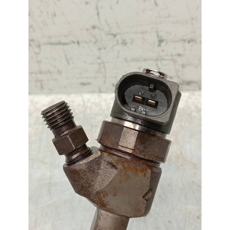 Recambio de inyector para mercedes clase c (w203) sportcoupe c 220 cdi (203.706) referencia OEM IAM 0445110072 A6110700987 BOSCH