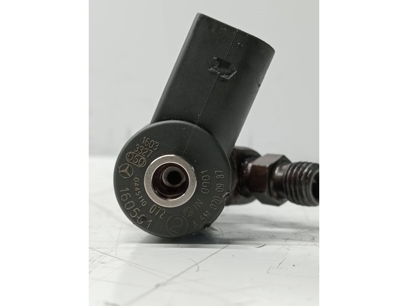 Recambio de inyector para mercedes clase c (w203) sportcoupe c 220 cdi (203.706) referencia OEM IAM 0445110072 A6110700987 BOSCH