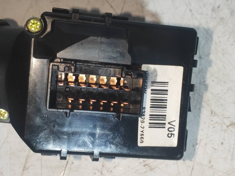 Recambio de mando limpia para hyundai i40 cw gl tecno referencia OEM IAM 934202Y660  