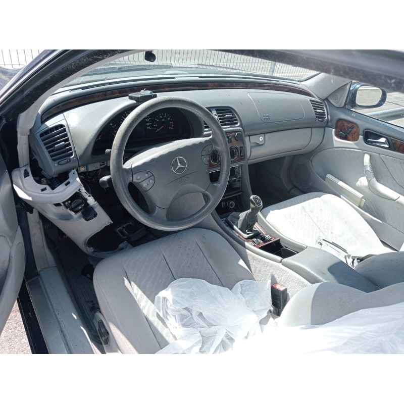 mercedes clase clk (w208) coupe del año 2000 mercedes clase clk (w208) coupe del año 2000