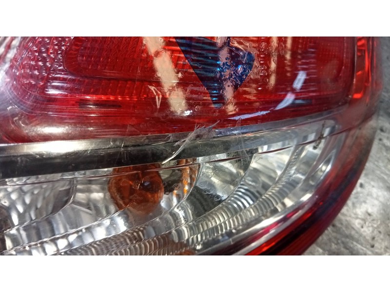 Recambio de piloto trasero derecho para ford fiesta (ccn) 1.25 16v cat referencia OEM IAM C1BB13404A  