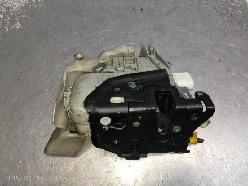 Recambio de motor cierre centralizado delantero izquierdo para audi a4 ber. (b8) 2.0 16v tdi referencia OEM IAM 8J1837015C  4P