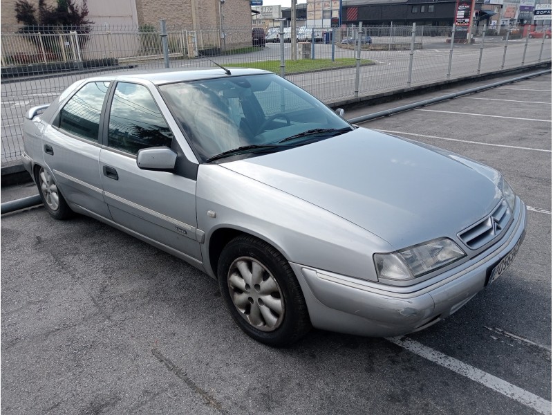 citroen xantia berlina del año 2000