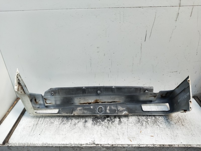 Recambio de paragolpes trasero para santana 350 2.0 hdi referencia OEM IAM   