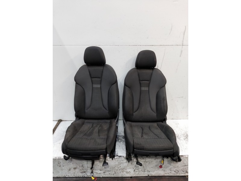 Recambio de juego asientos completo para audi a3 (8vk) basic referencia OEM IAM   3P