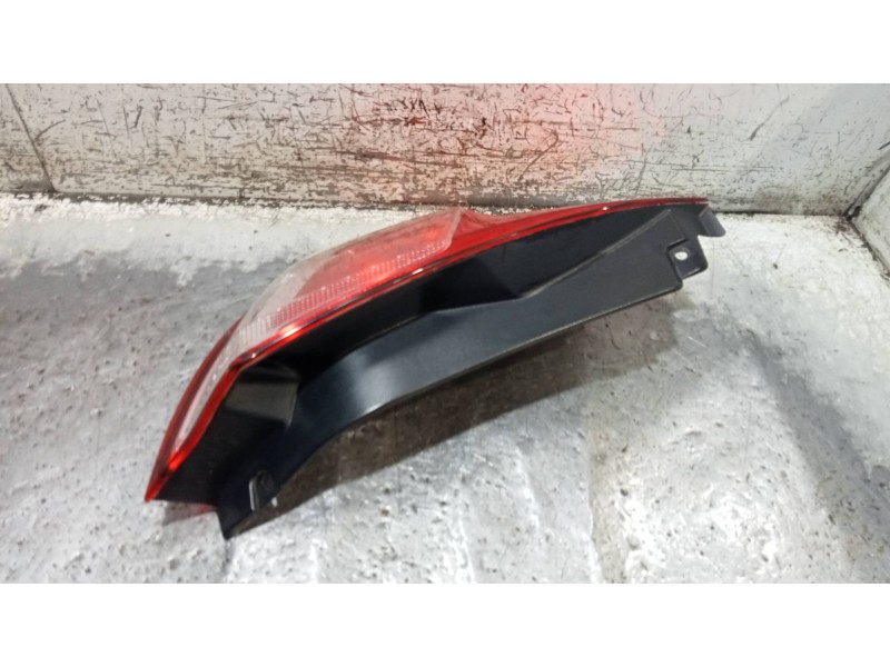 Recambio de piloto trasero izquierdo para ford fiesta (ccn) 1.25 16v cat referencia OEM IAM   