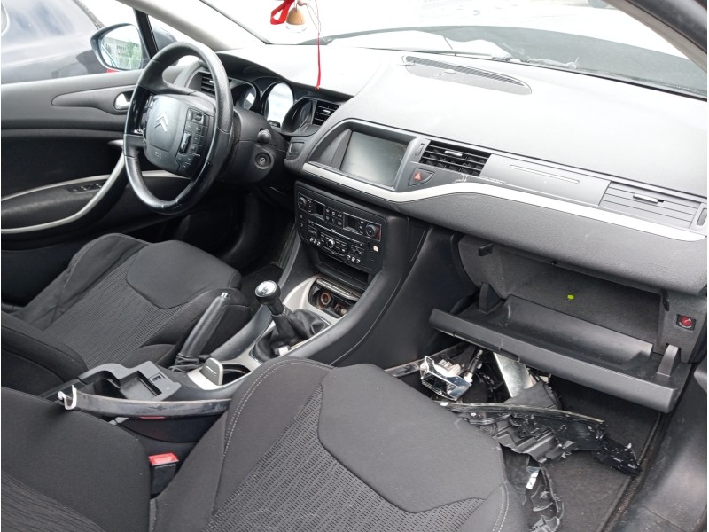 citroen c5 berlina del año 2011