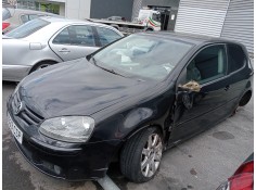 volkswagen golf v berlina (1k1) del año 2004