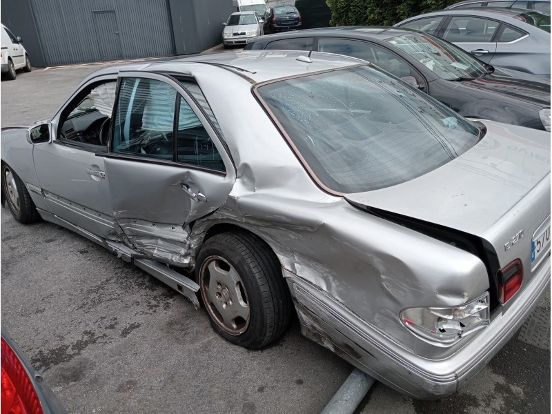 mercedes clase e (w210) berlina diesel del año 2005