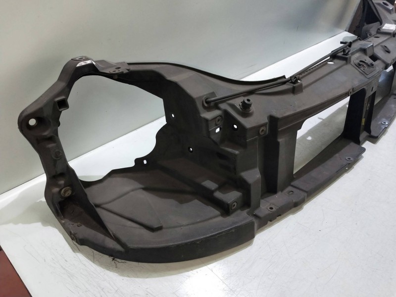 Recambio de panel frontal para nissan interstar mod. 04 (x70) 2.5 dci diesel cat referencia OEM IAM   