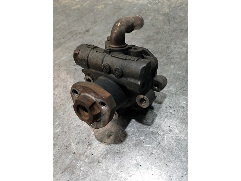 Recambio de bomba direccion para volkswagen golf iv berlina (1j1) conceptline referencia OEM IAM 1J0422154A  