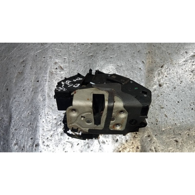 Recambio de motor cierre centralizado delantero derecho para ford fiesta (ccn) 1.25 16v cat referencia OEM IAM AM5AU21812BF  