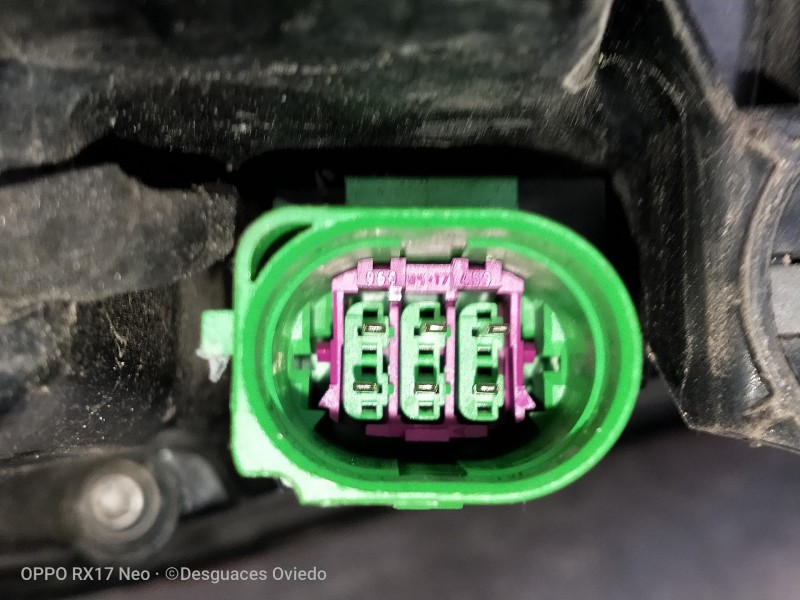 Recambio de piloto trasero derecho para audi a3 (8vk) basic referencia OEM IAM AU370PAHGH 8V3945092 2SD01283102