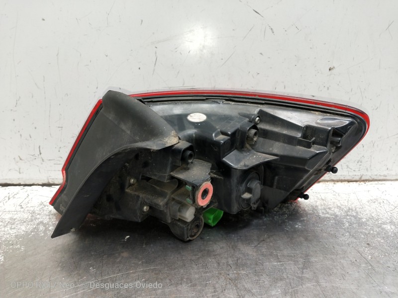 Recambio de piloto trasero izquierdo para audi a3 (8vk) basic referencia OEM IAM AU370PAHIGH 2SD01283101 8V3945091