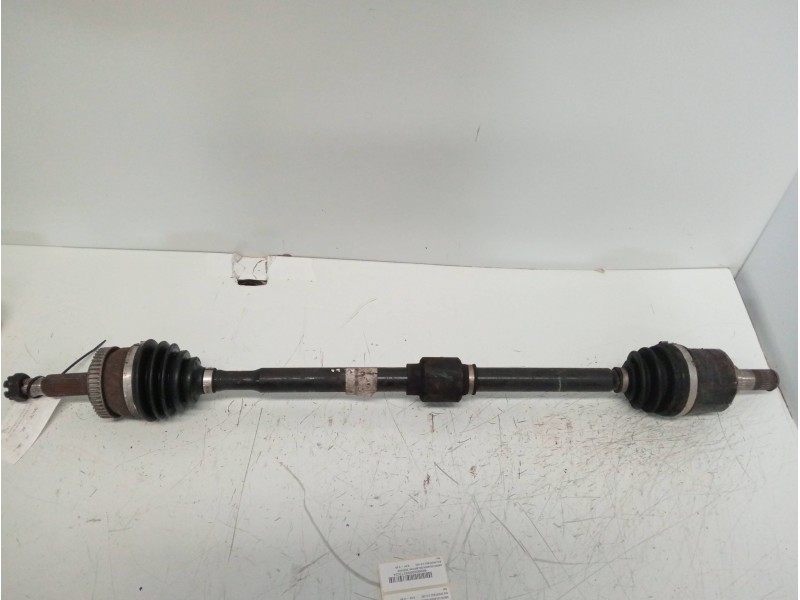 Recambio de amortiguador delantero derecho para kia sportage 2.0 cat referencia OEM IAM   