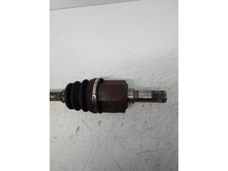 Recambio de amortiguador delantero izquierdo para kia rio 1.5 cat referencia OEM IAM   