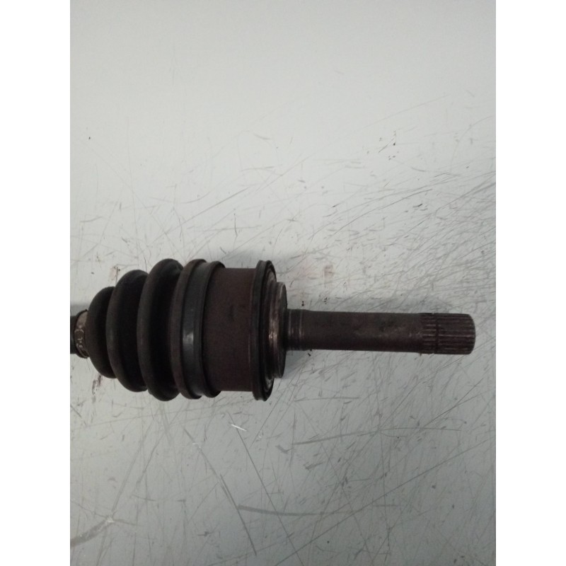 Recambio de transmision delantera izquierda para kia sportage 2.0 turbodiesel cat referencia OEM IAM   