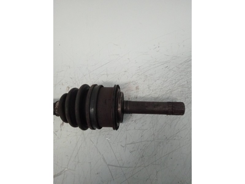 Recambio de transmision delantera izquierda para kia sportage 2.0 turbodiesel cat referencia OEM IAM   