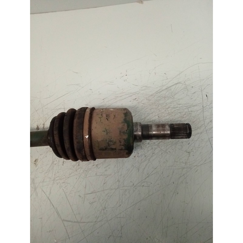 Recambio de transmision delantera izquierda para kia sportage 2.0 turbodiesel cat referencia OEM IAM   