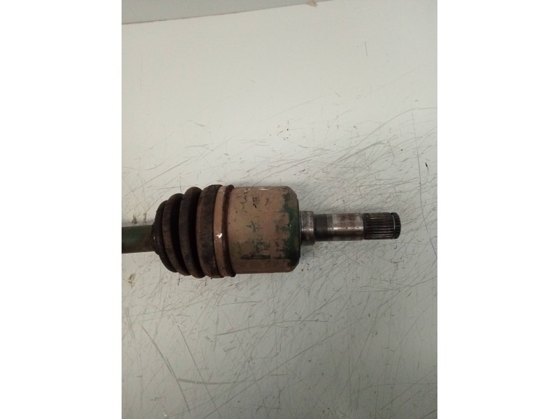 Recambio de transmision delantera izquierda para kia sportage 2.0 turbodiesel cat referencia OEM IAM   