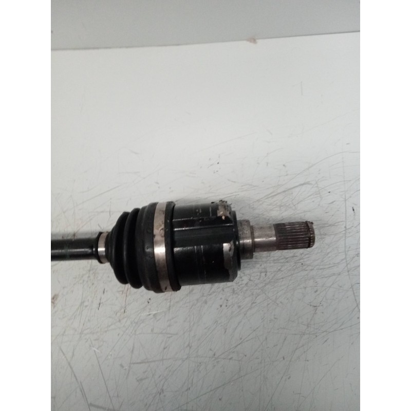 Recambio de mando elevalunas delantero izquierdo para kia sportage 2.0 cat referencia OEM IAM    Recambio de mando elevalunas delantero izquierdo para kia sportage 2.0 cat referencia OEM IAM