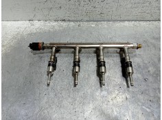 Recambio de rampa inyectora para skoda yeti ambition referencia OEM IAM 03F133320C  