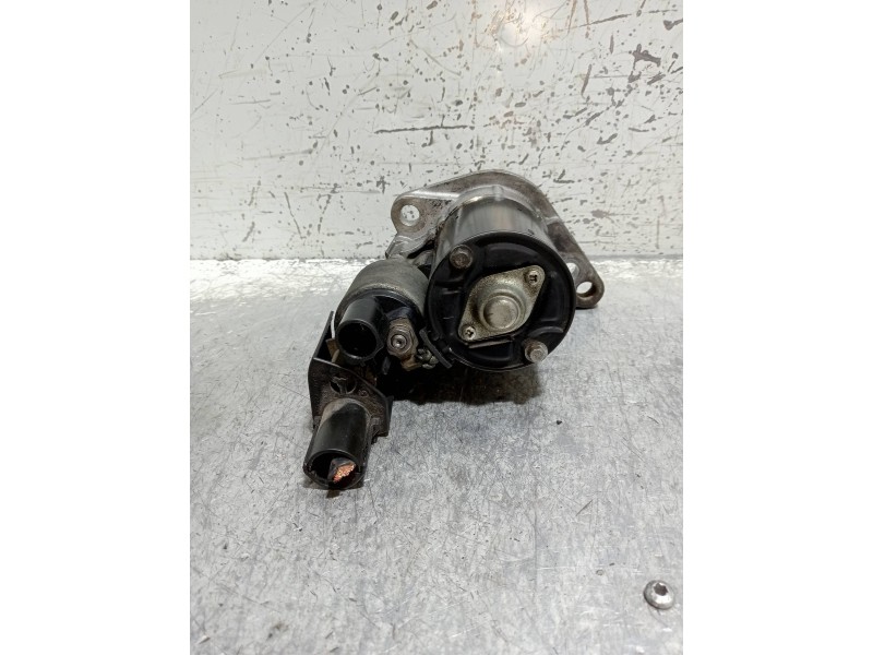 Recambio de motor arranque para skoda yeti ambition referencia OEM IAM 0AH911023A 0001120410 BOSCH