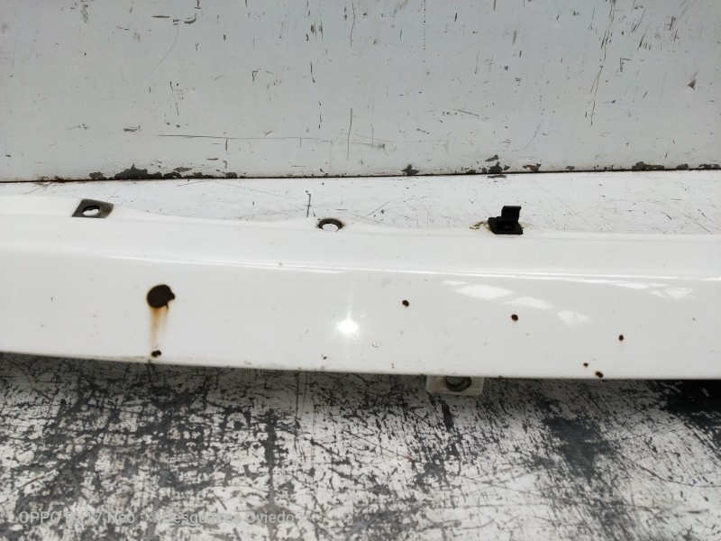 Recambio de rejilla delantera para santana 350 2.0 hdi referencia OEM IAM VERFOTOS OXIDO 