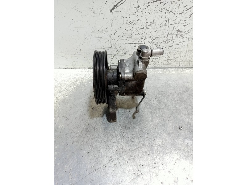 Recambio de bomba direccion para bmw serie 5 berlina (e60) 525d xd referencia OEM IAM   