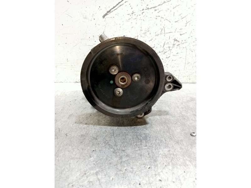 Recambio de bomba direccion para bmw serie 5 berlina (e60) 525d xd referencia OEM IAM   