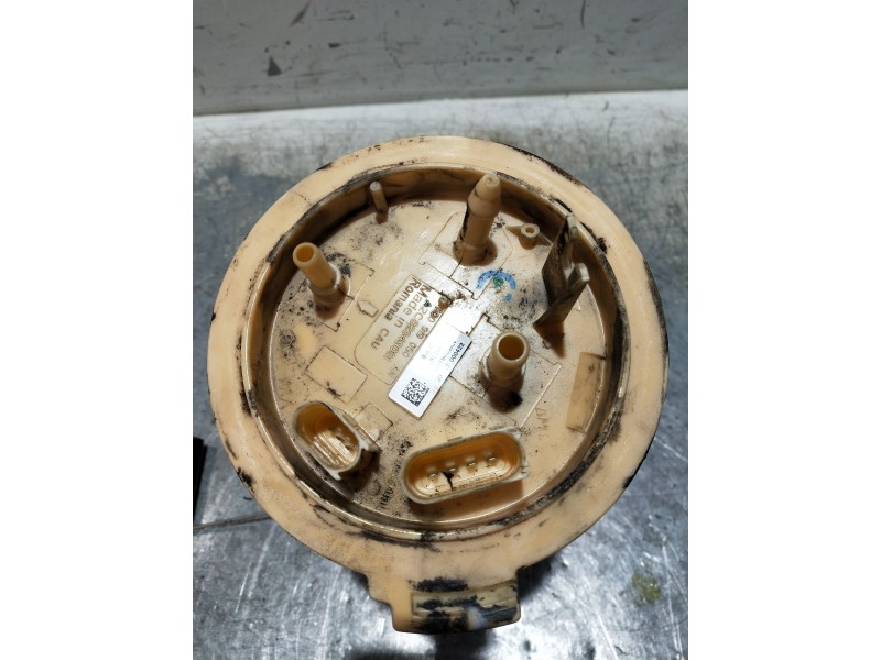 Recambio de bomba combustible para audi a3 (8vk) basic referencia OEM IAM 5Q0919050AN A2C82349001 