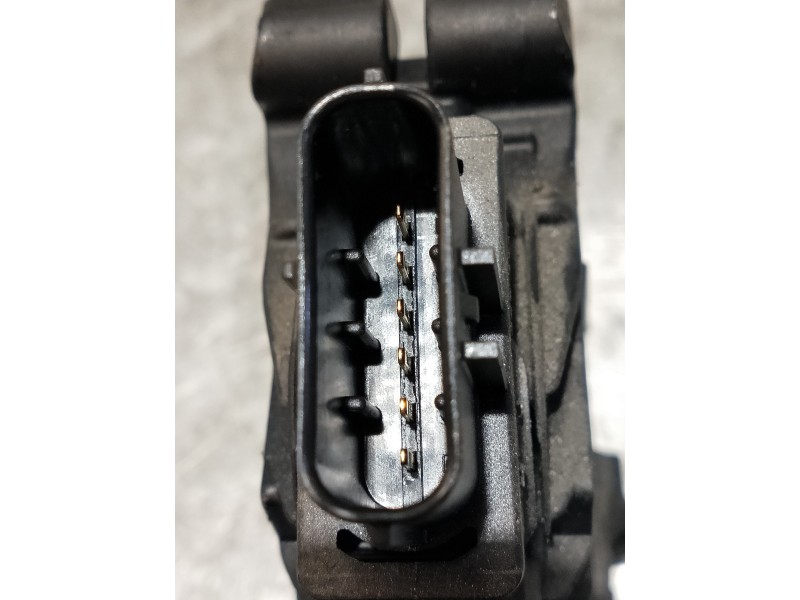 Recambio de potenciometro pedal para audi a3 (8vk) basic referencia OEM IAM 5Q1723503H 6PV01062111 