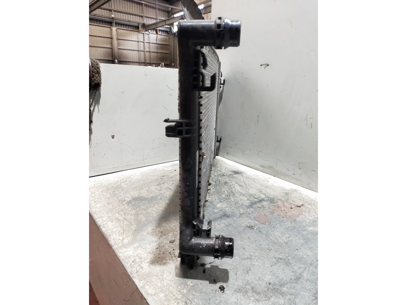 Recambio de radiador agua para audi a3 (8vk) basic referencia OEM IAM 5Q0121251GD 04091836 