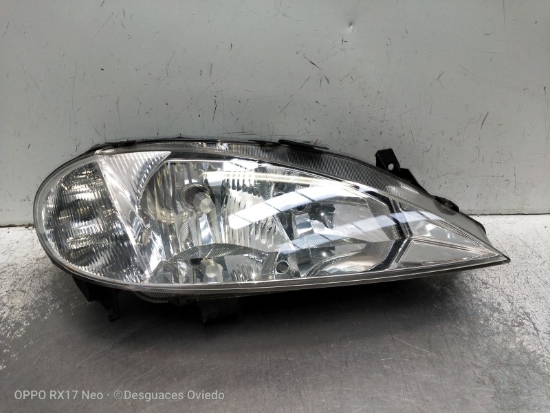 Recambio de faro derecho para renault megane i berlina hatchback (ba0) referencia OEM IAM 7700427870G 67743620 