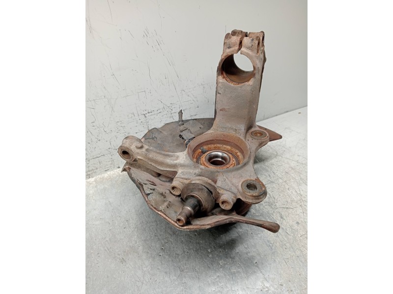 Recambio de mangueta delantera izquierda para volkswagen t5 transporter/furgoneta combi referencia OEM IAM   