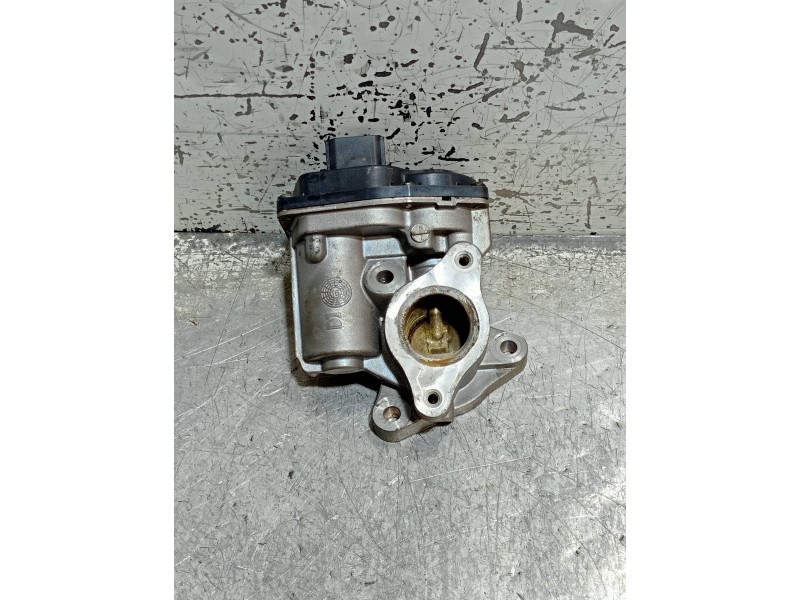 Recambio de valvula egr para renault kangoo profesional referencia OEM IAM 147104647R 8201143495 DENSO