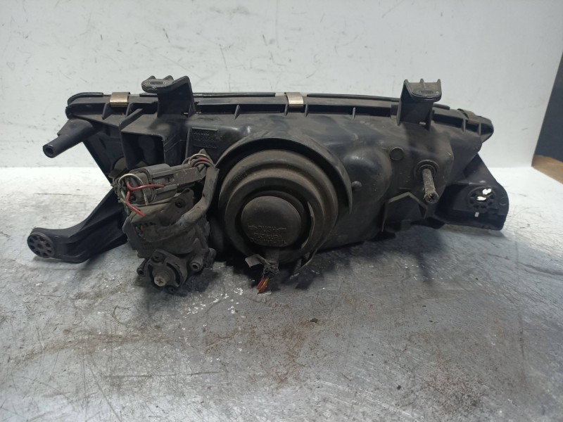 Recambio de faro izquierdo para subaru legacy berl./familiar b11 (bd/bg) 2.2 cat referencia OEM IAM   