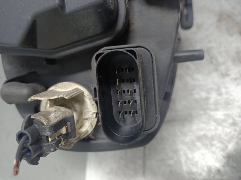 Recambio de faro izquierdo para skoda superb (3u4) 1.9 tdi referencia OEM IAM   