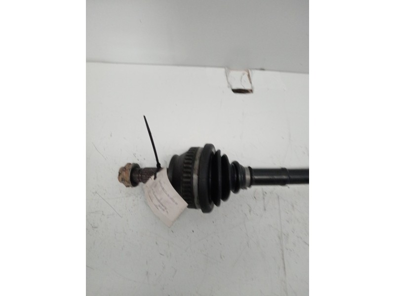 Recambio de transmision delantera derecha para lancia delta 1.9 turbodiesel cat referencia OEM IAM   