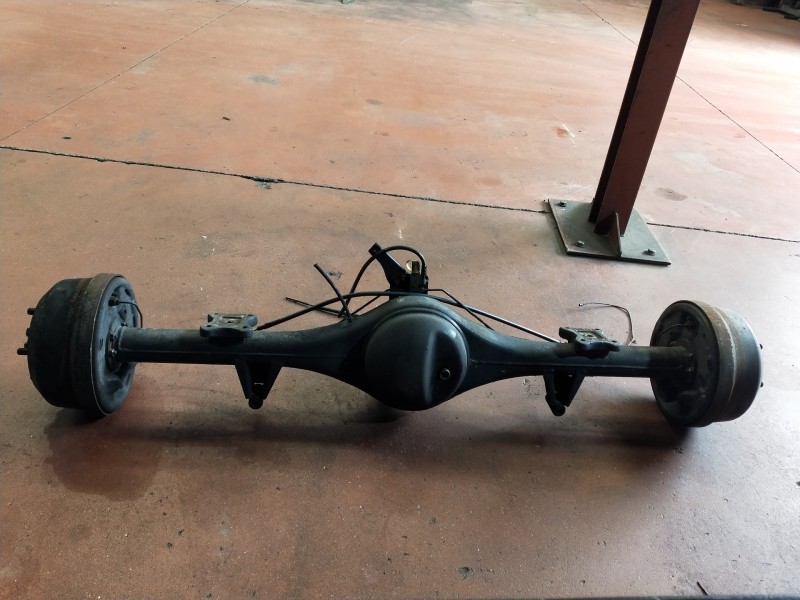 Recambio de puente trasero para nissan cabstar e 2.7 td referencia OEM IAM   