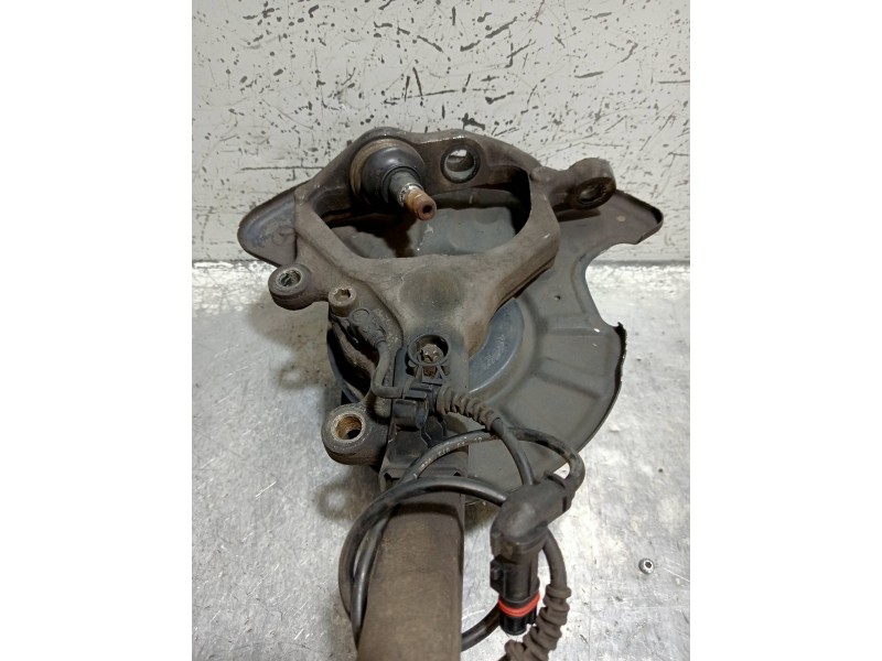 Recambio de mangueta delantera derecha para mercedes clase cl (w215) coupe 600 (215.378) referencia OEM IAM   