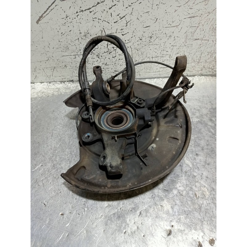 Recambio de mangueta trasera derecha para mercedes clase cl (w215) coupe 600 (215.378) referencia OEM IAM A2203571005  