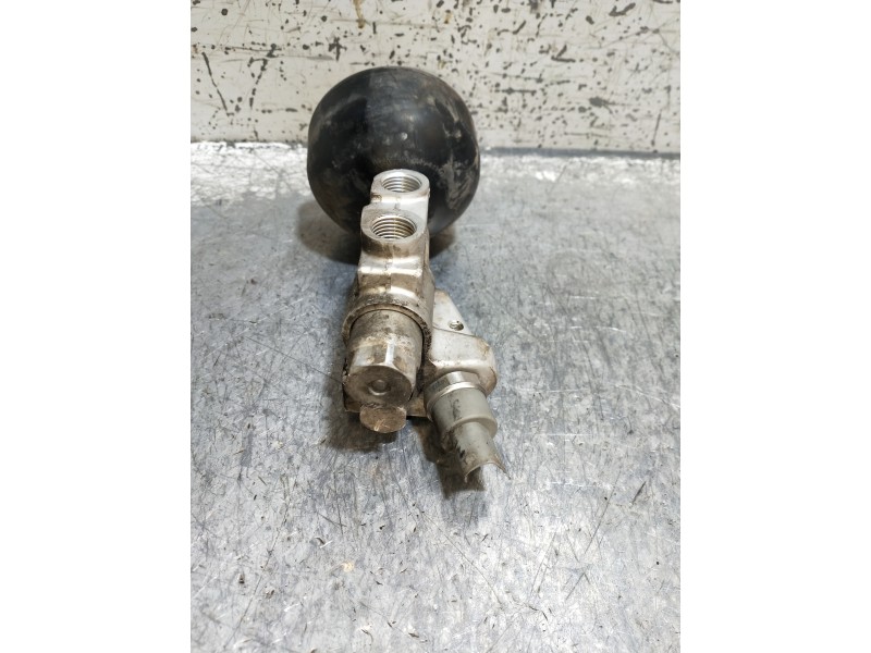 Recambio de bomba suspension para mercedes clase cl (w215) coupe 600 (215.378) referencia OEM IAM A2203200858  