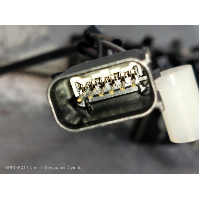 Recambio de juego cinturones trasero para ford mondeo lim. 1.5 ecoboost cat referencia OEM IAM MJ2686133  