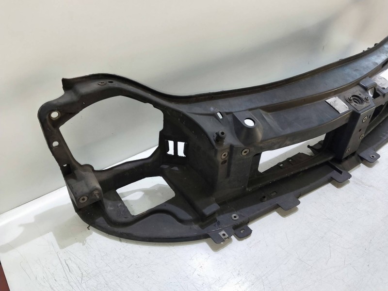 Recambio de panel frontal para opel vivaro combi 2.7t corto referencia OEM IAM   