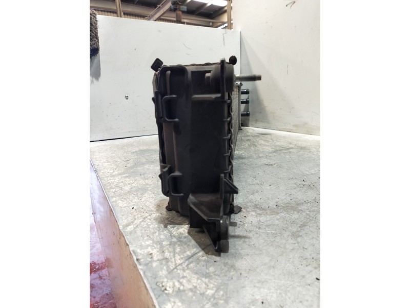 Recambio de intercooler para ford mondeo lim. 1.5 ecoboost cat referencia OEM IAM DG938D048AC  