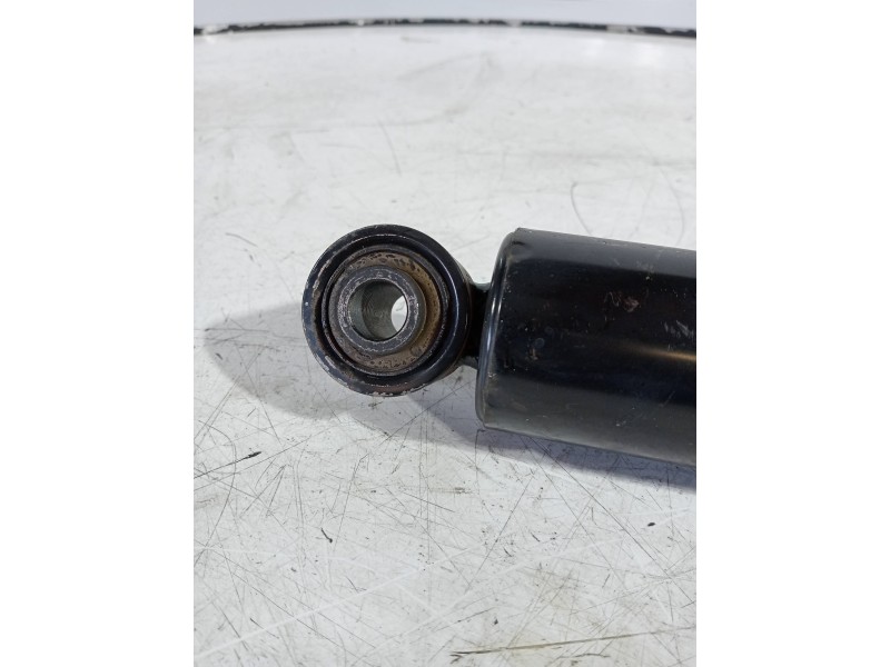 Recambio de amortiguador trasero derecho para volkswagen caddy ka/kb (2k) kombi referencia OEM IAM   