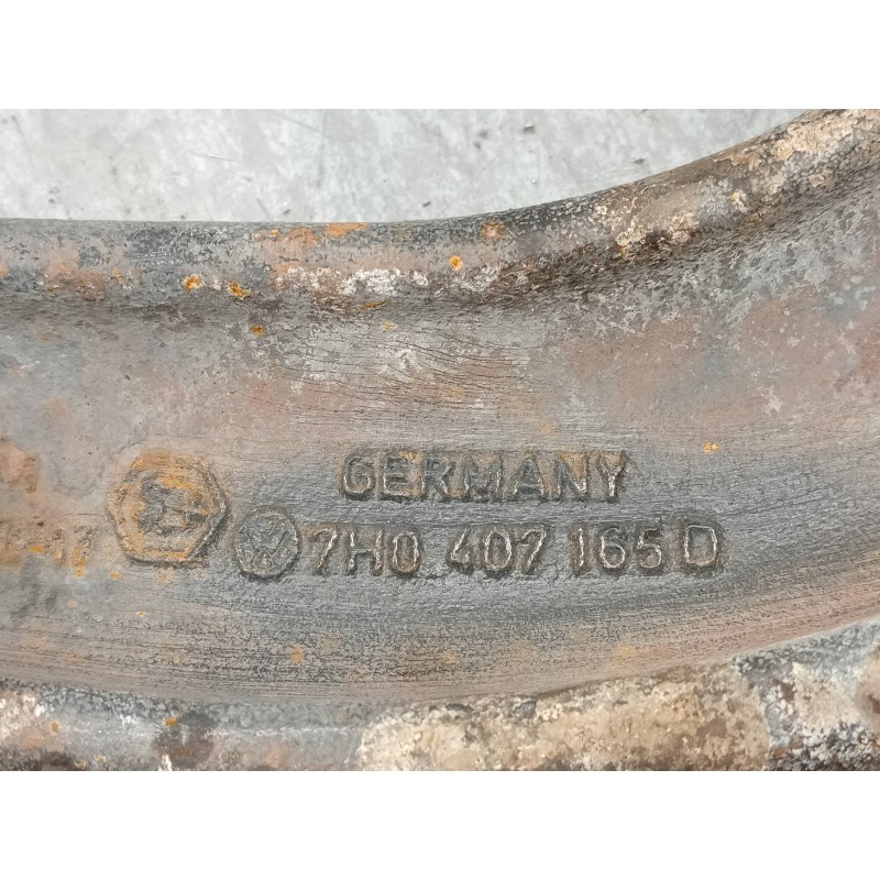 Recambio de brazo suspension inferior delantero izquierdo para volkswagen t5 transporter/furgoneta combi referencia OEM IAM 7H04