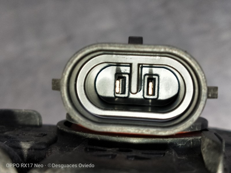 Recambio de faro antiniebla derecho para ford mondeo lim. 1.5 ecoboost cat referencia OEM IAM 89211690  